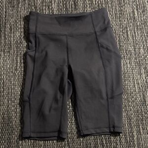Lululemon Invigorate High-Rise Short 10"